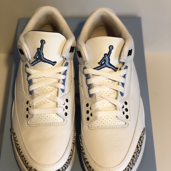 AIR JORDAN 3 Retro "UNC" CT8532-104 SIZE 8
New - Picture 6 of 7